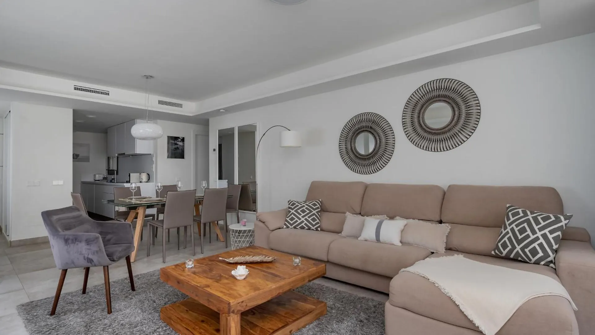 Lica Infinity Collection - Maranta Daire Estepona